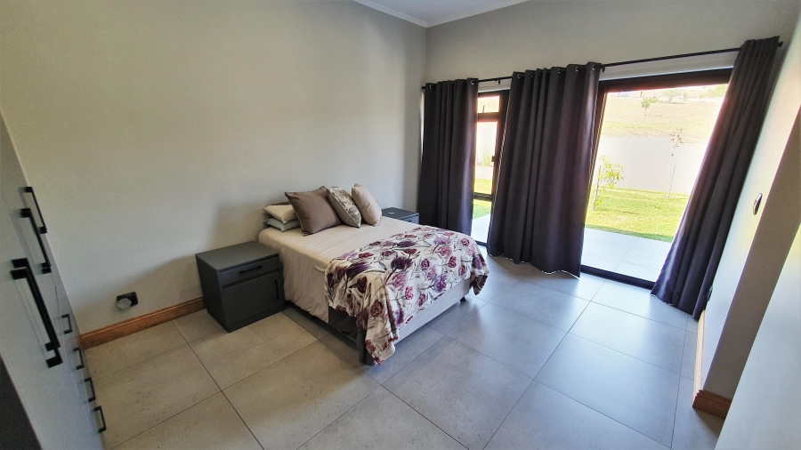 5 Bedroom Property for Sale in The Rest Nature Estate Mpumalanga