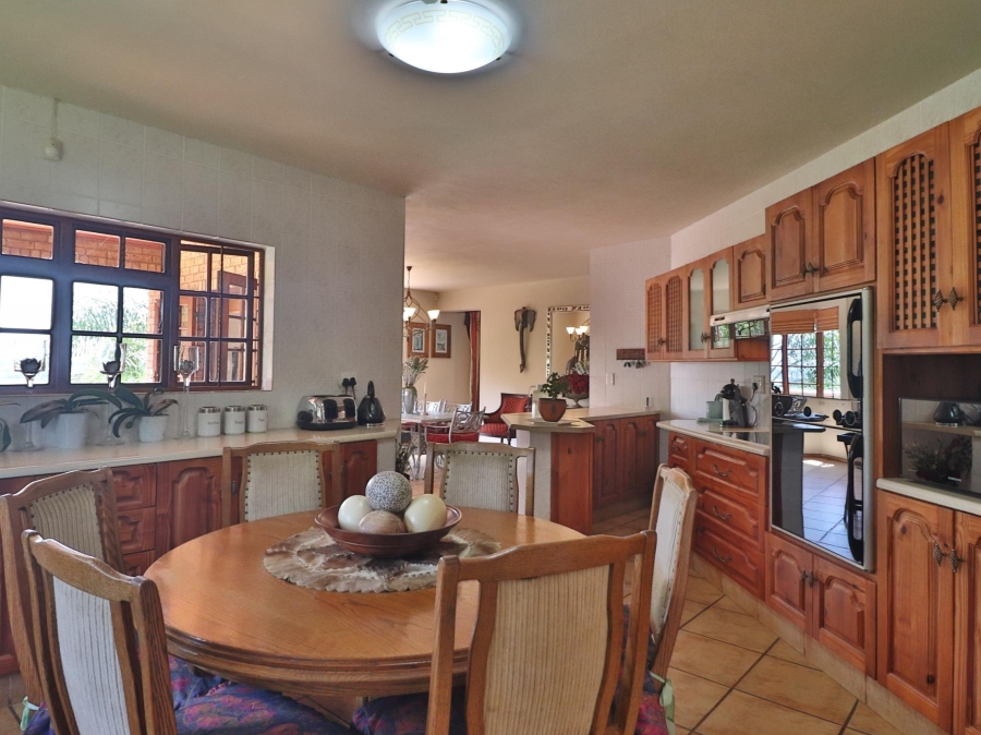 5 Bedroom Property for Sale in White River Mpumalanga