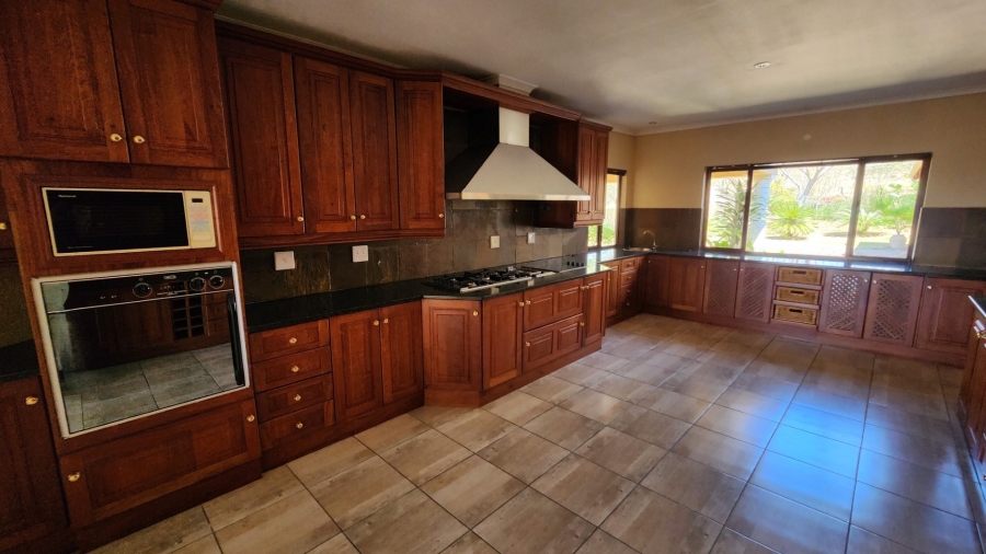 5 Bedroom Property for Sale in Waterberry Country Estate Mpumalanga