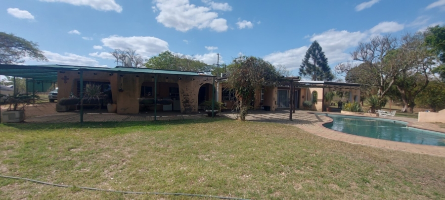 5 Bedroom Property for Sale in White River Mpumalanga