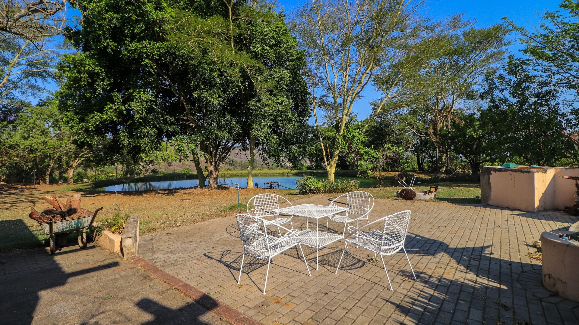 5 Bedroom Property for Sale in White River Mpumalanga