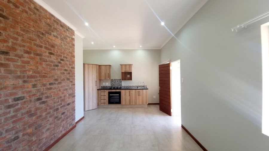 1 Bedroom Property for Sale in White River Ext 16 Mpumalanga