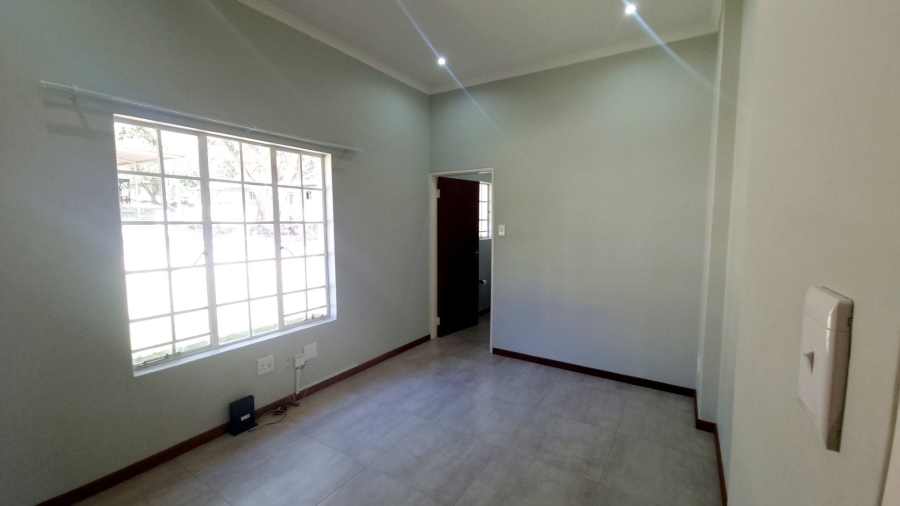 1 Bedroom Property for Sale in White River Ext 16 Mpumalanga