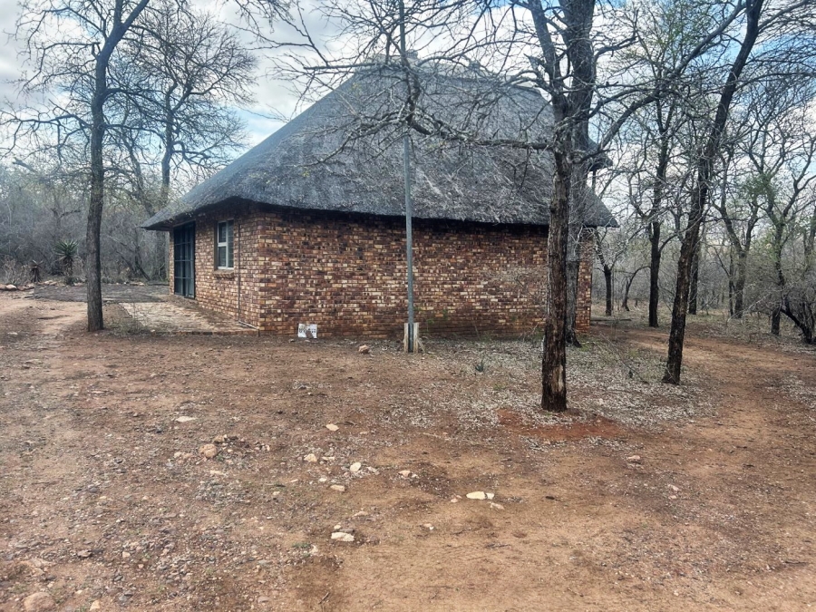 2 Bedroom Property for Sale in Marloth Park Mpumalanga