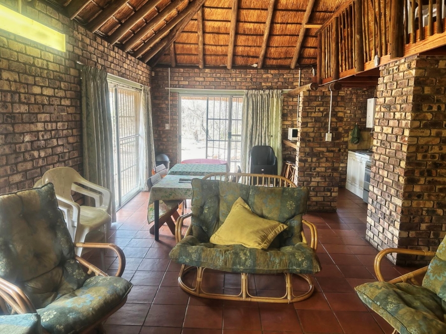 2 Bedroom Property for Sale in Marloth Park Mpumalanga