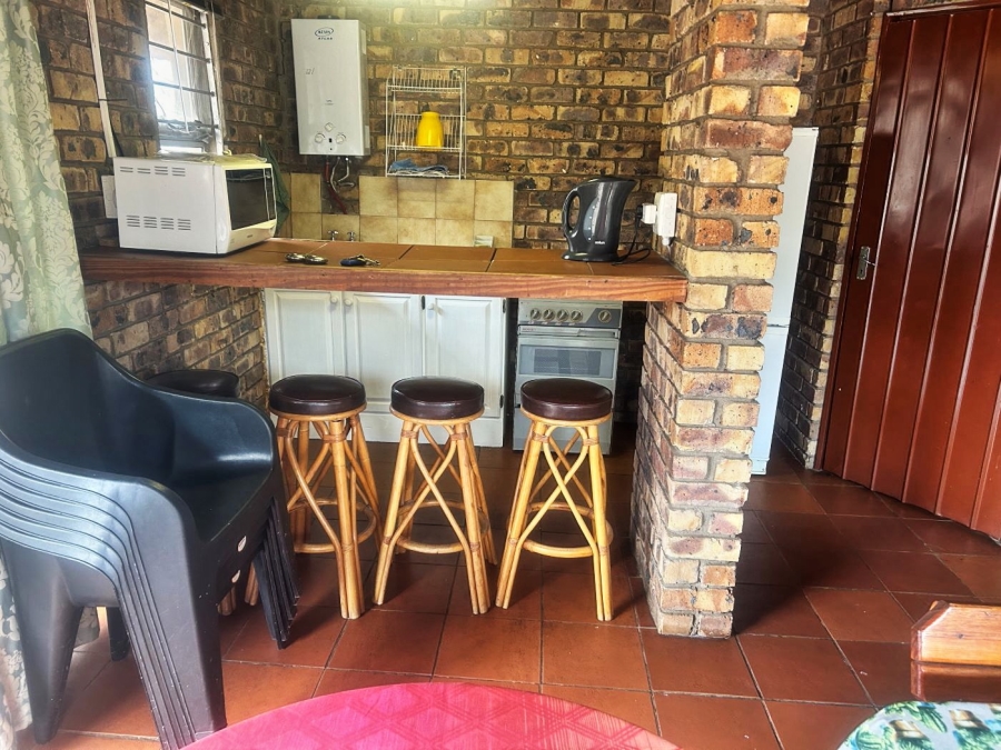 2 Bedroom Property for Sale in Marloth Park Mpumalanga