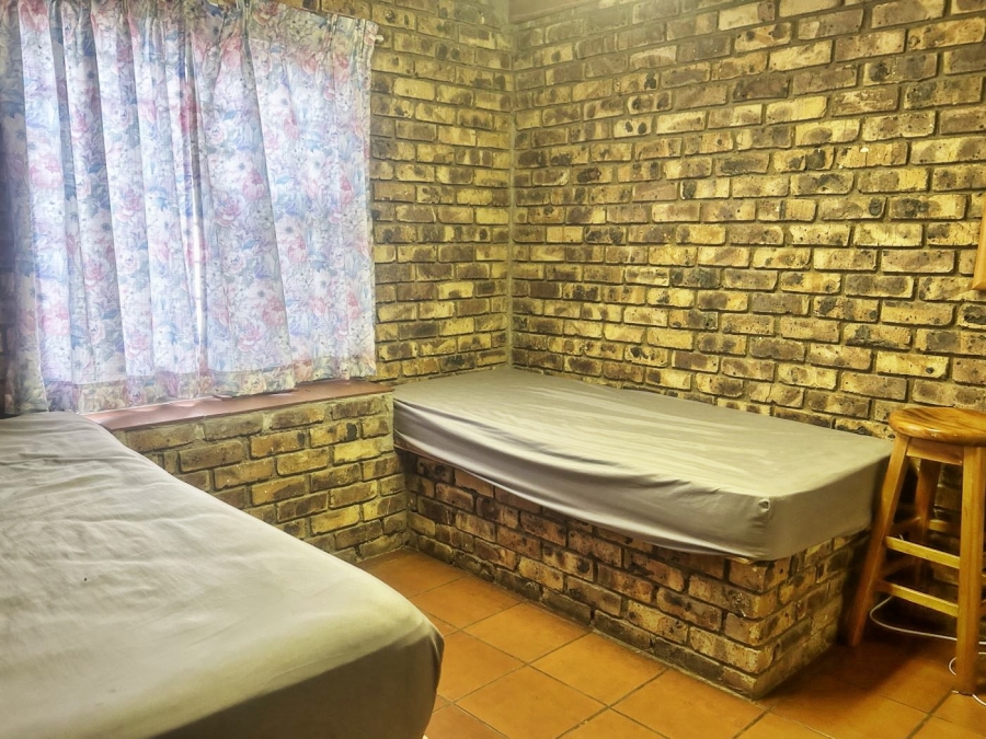 2 Bedroom Property for Sale in Marloth Park Mpumalanga