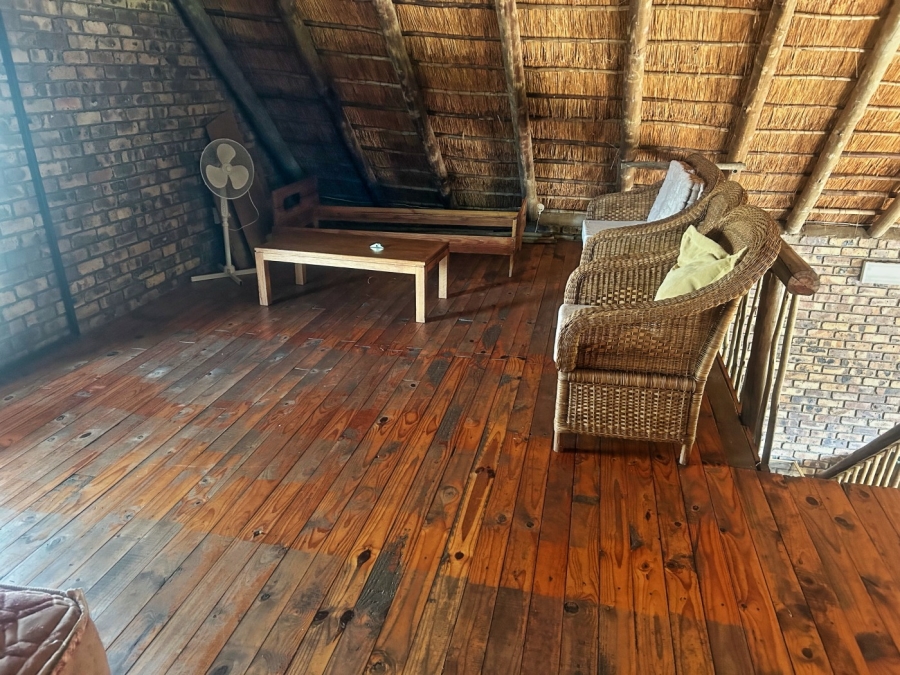 2 Bedroom Property for Sale in Marloth Park Mpumalanga