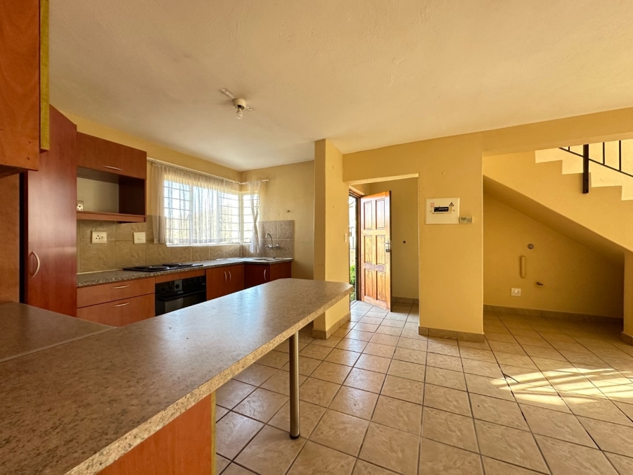 2 Bedroom Property for Sale in Stonehenge Ext 7 Mpumalanga