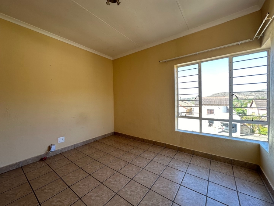 2 Bedroom Property for Sale in Stonehenge Ext 7 Mpumalanga