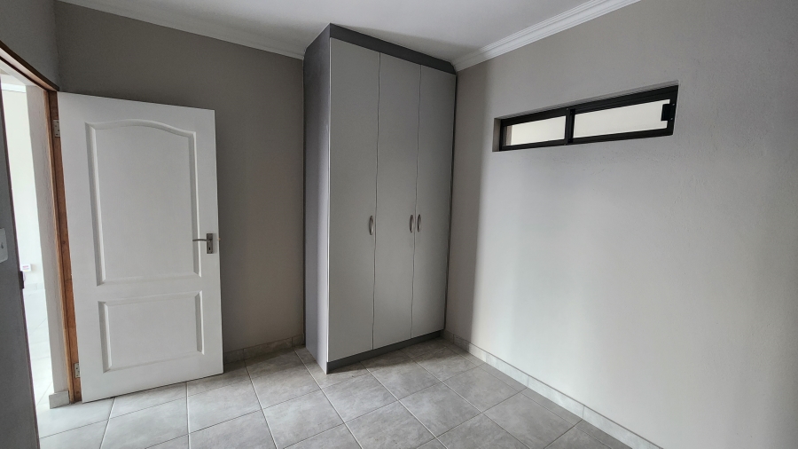 2 Bedroom Property for Sale in Stonehenge Mpumalanga