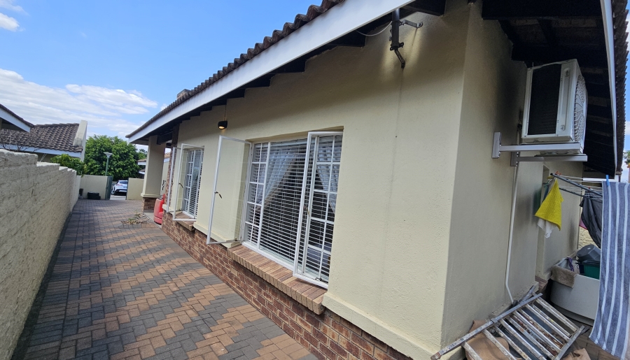 3 Bedroom Property for Sale in West Acres Ext 40 Mpumalanga