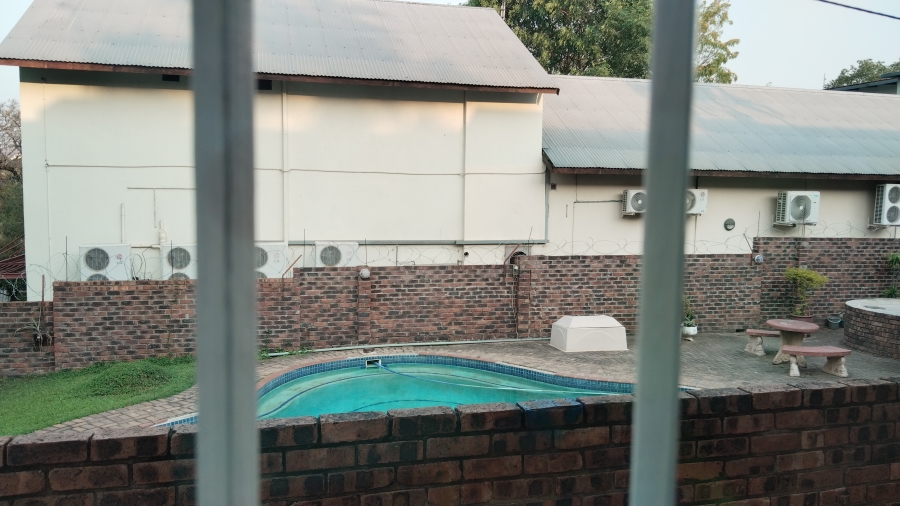 2 Bedroom Property for Sale in Nelspruit Mpumalanga