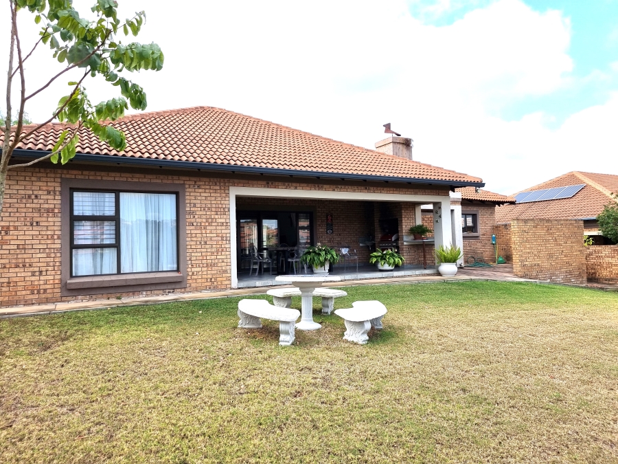 3 Bedroom Property for Sale in Nelspruit Ext 37 Mpumalanga