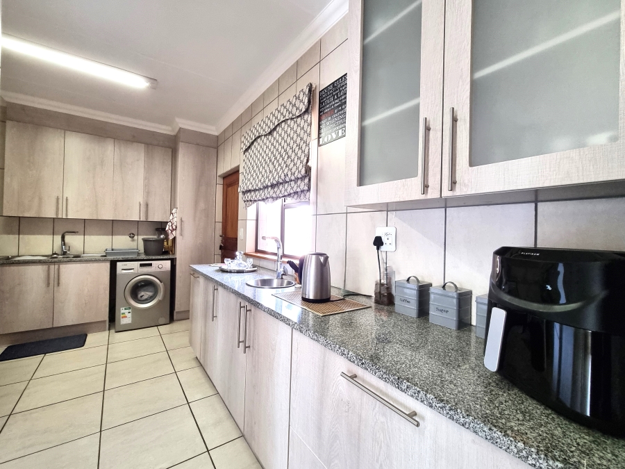 3 Bedroom Property for Sale in Nelspruit Ext 37 Mpumalanga