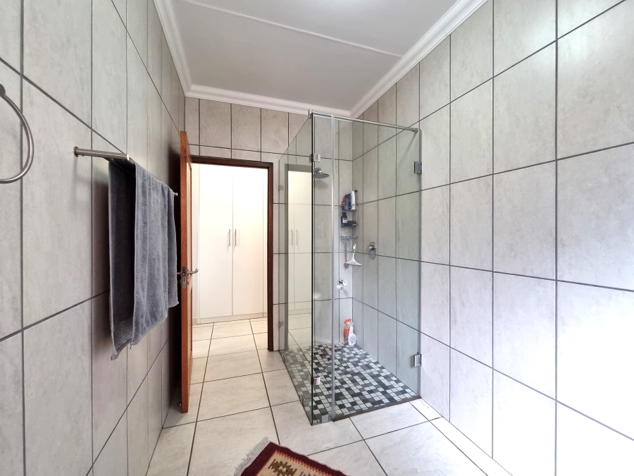 3 Bedroom Property for Sale in Nelspruit Ext 37 Mpumalanga