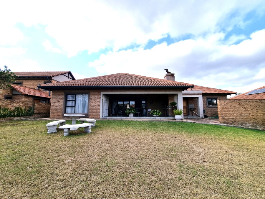 3 Bedroom Property for Sale in Nelspruit Ext 37 Mpumalanga