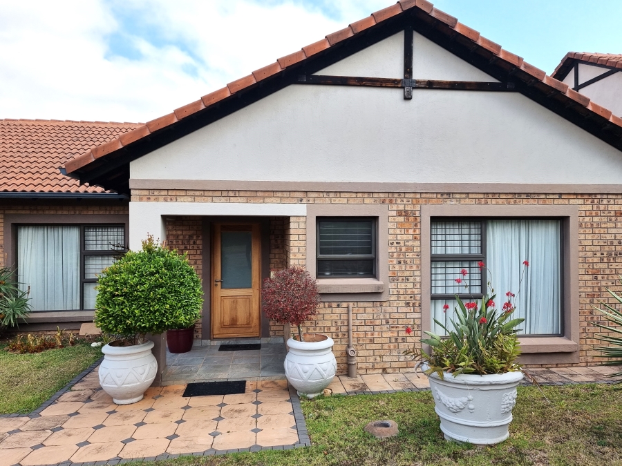 3 Bedroom Property for Sale in Nelspruit Ext 37 Mpumalanga