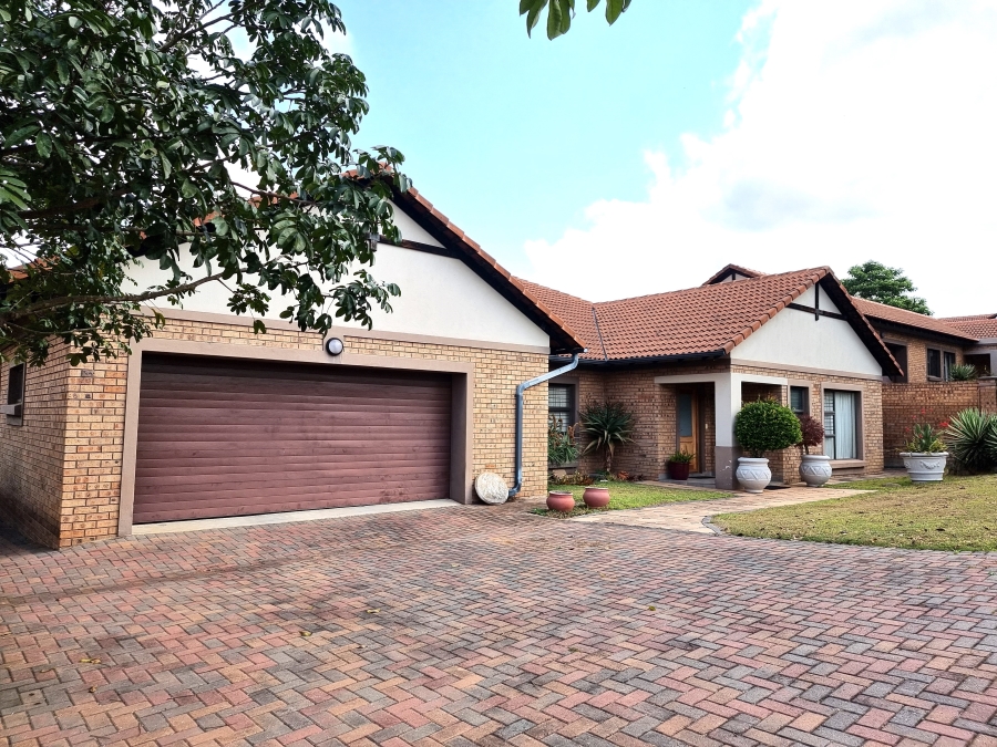 3 Bedroom Property for Sale in Nelspruit Ext 37 Mpumalanga