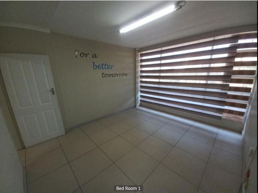 2 Bedroom Property for Sale in Sonheuwel Mpumalanga