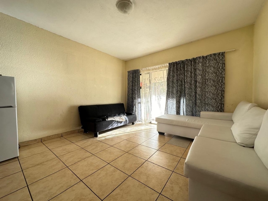 2 Bedroom Property for Sale in Stonehenge Ext 8 Mpumalanga