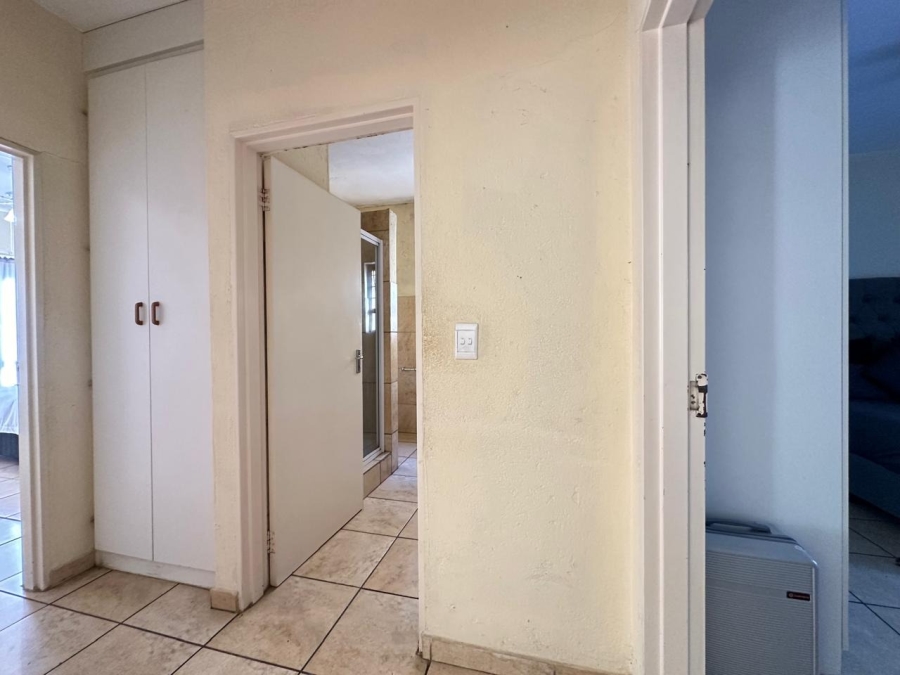 2 Bedroom Property for Sale in Stonehenge Ext 8 Mpumalanga