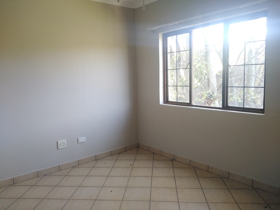 To Let 2 Bedroom Property for Rent in Sonheuwel Mpumalanga