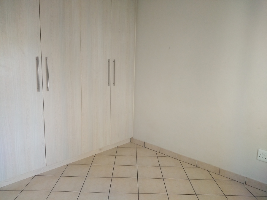 To Let 2 Bedroom Property for Rent in Sonheuwel Mpumalanga