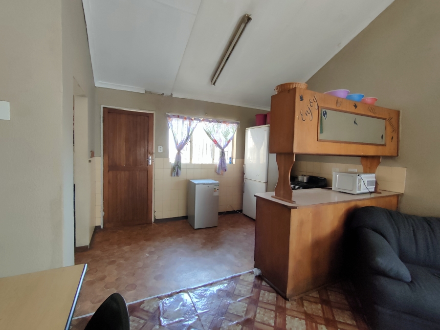 2 Bedroom Property for Sale in Witbank Ext 10 Mpumalanga