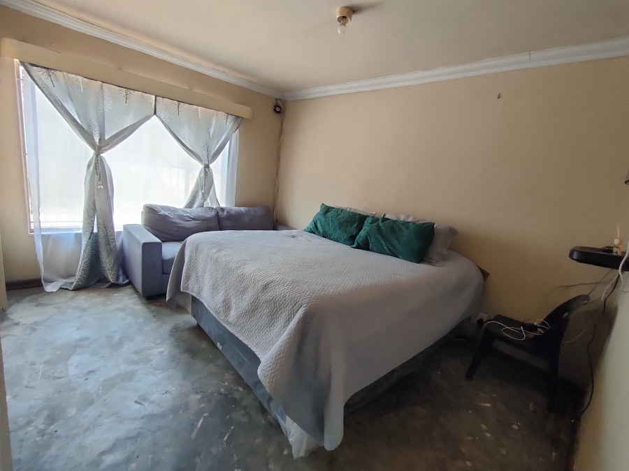 2 Bedroom Property for Sale in Witbank Ext 10 Mpumalanga