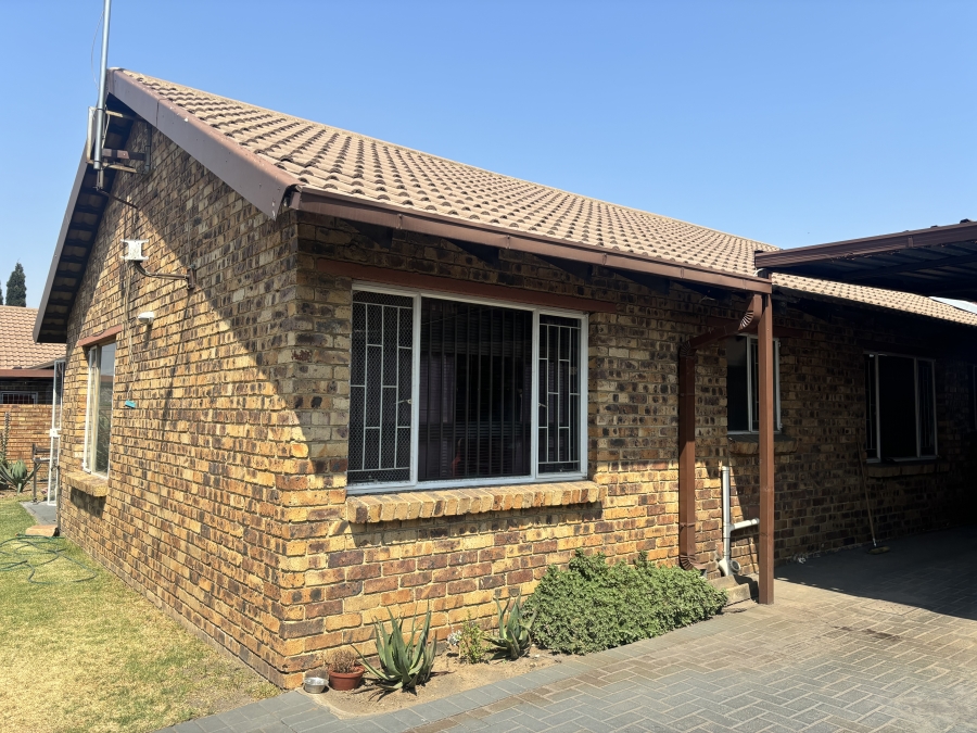 3 Bedroom Property for Sale in Reyno Ridge Mpumalanga