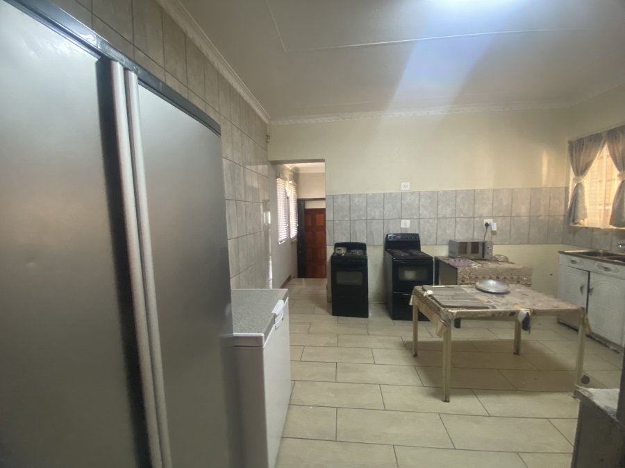 6 Bedroom Property for Sale in Stonehenge Ext 1 Mpumalanga