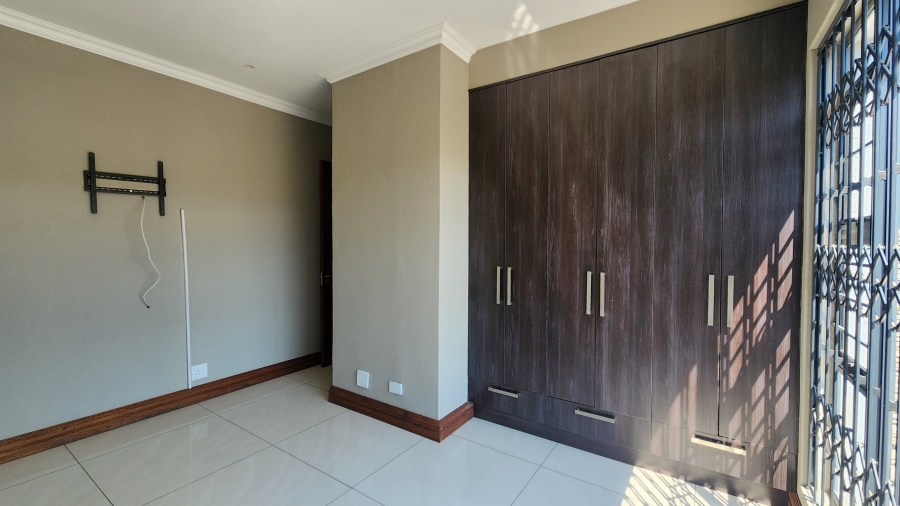 4 Bedroom Property for Sale in Elawini Lifestyle Estate Mpumalanga