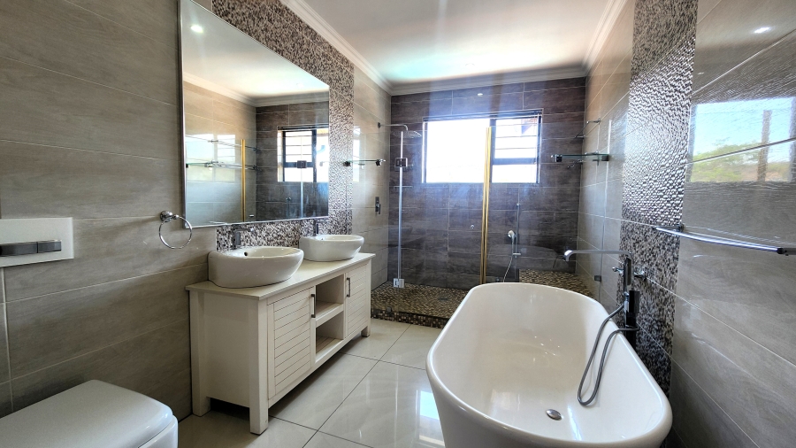 4 Bedroom Property for Sale in Elawini Lifestyle Estate Mpumalanga