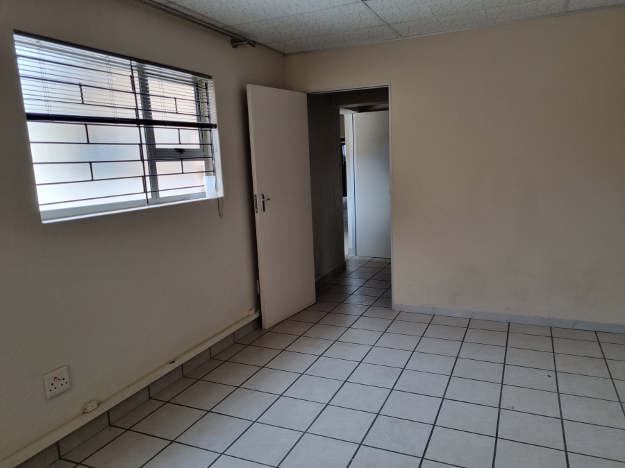 To Let commercial Property for Rent in Sonheuwel Mpumalanga