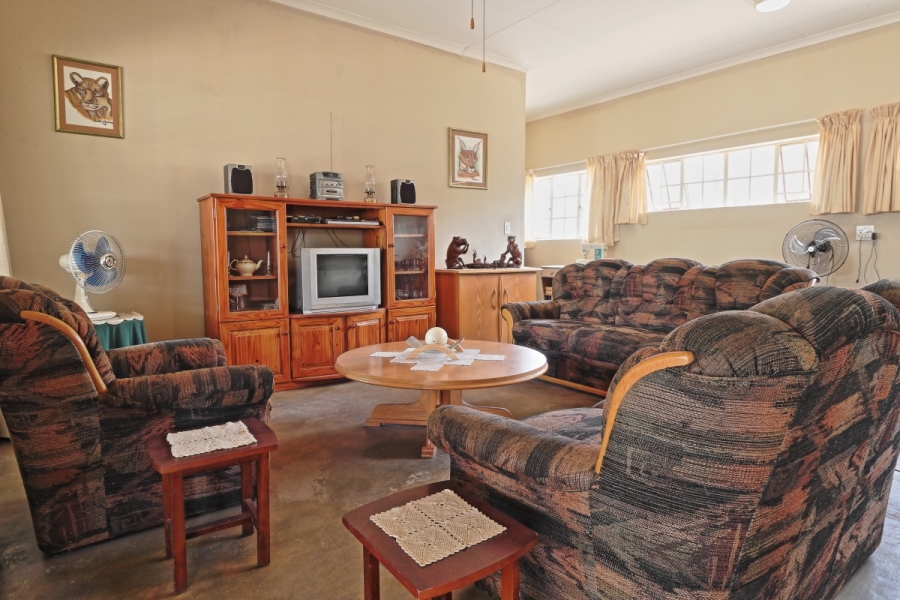 4 Bedroom Property for Sale in Marloth Park Mpumalanga