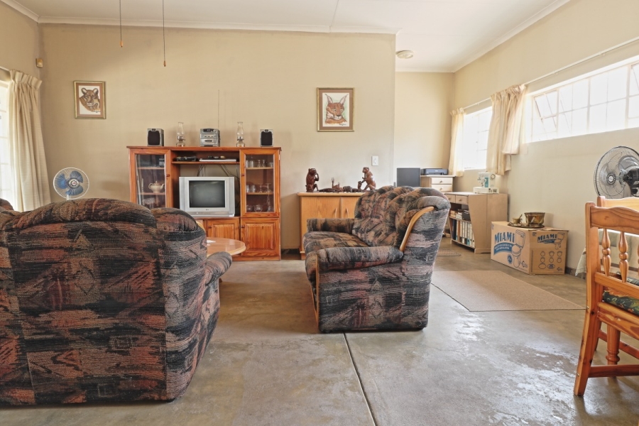 4 Bedroom Property for Sale in Marloth Park Mpumalanga