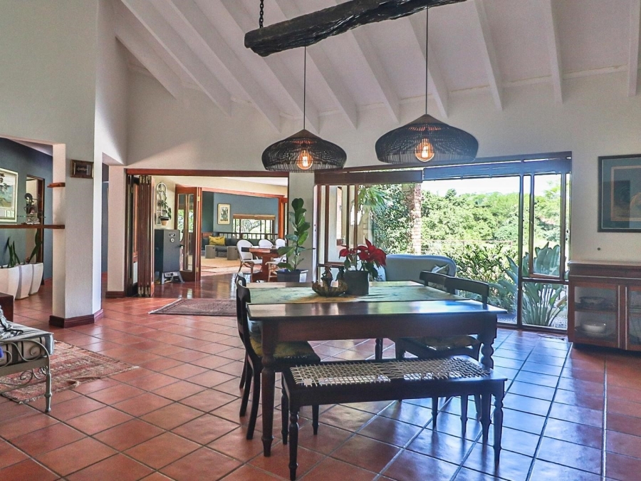 6 Bedroom Property for Sale in White River Country Estate Mpumalanga