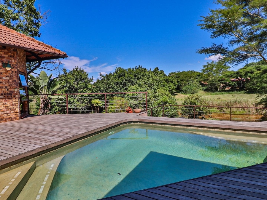 6 Bedroom Property for Sale in White River Country Estate Mpumalanga