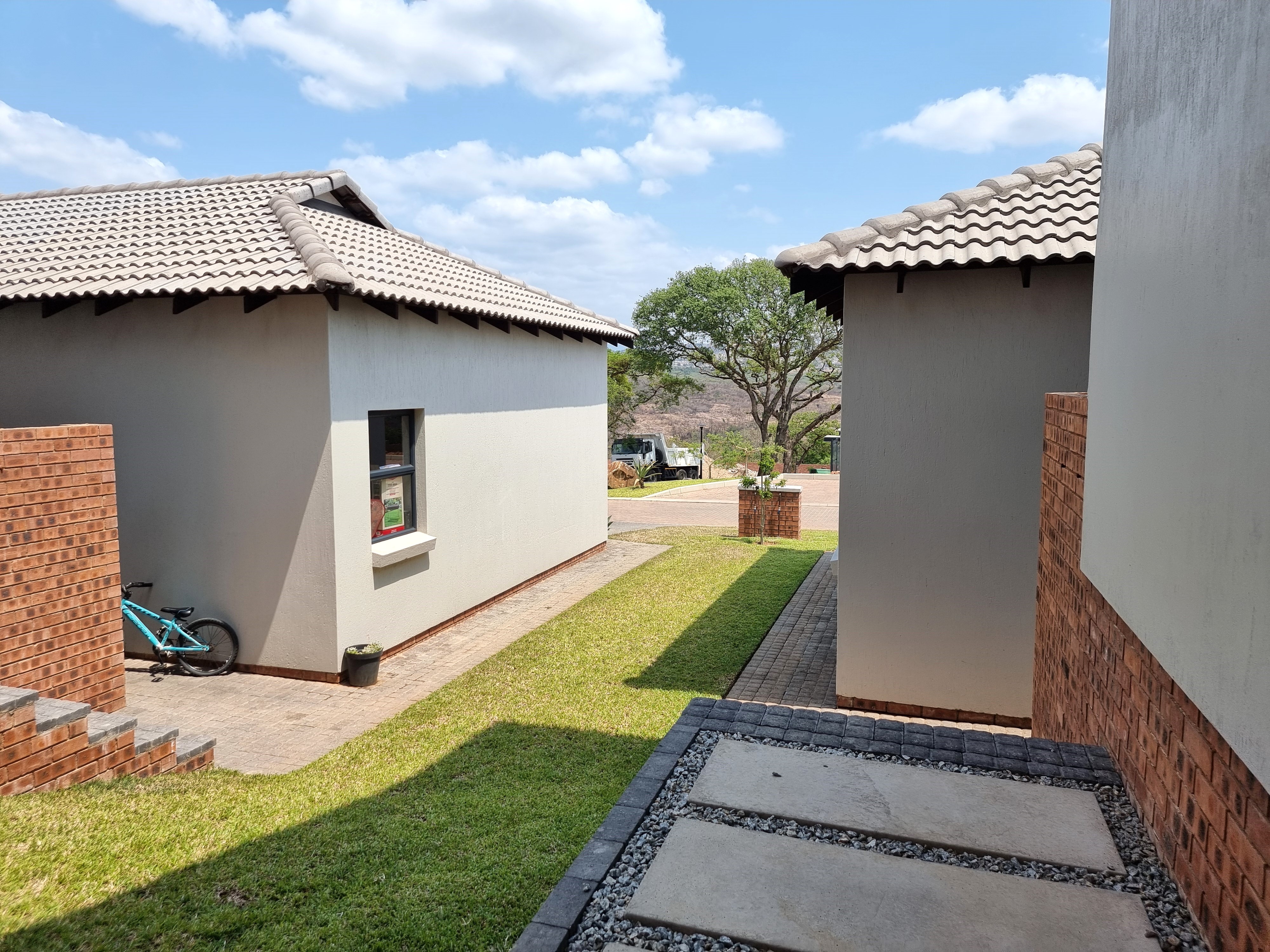 3 Bedroom Property for Sale in Stonehenge Mpumalanga