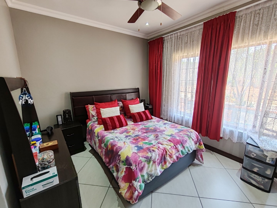 To Let 3 Bedroom Property for Rent in Sonheuwel Mpumalanga