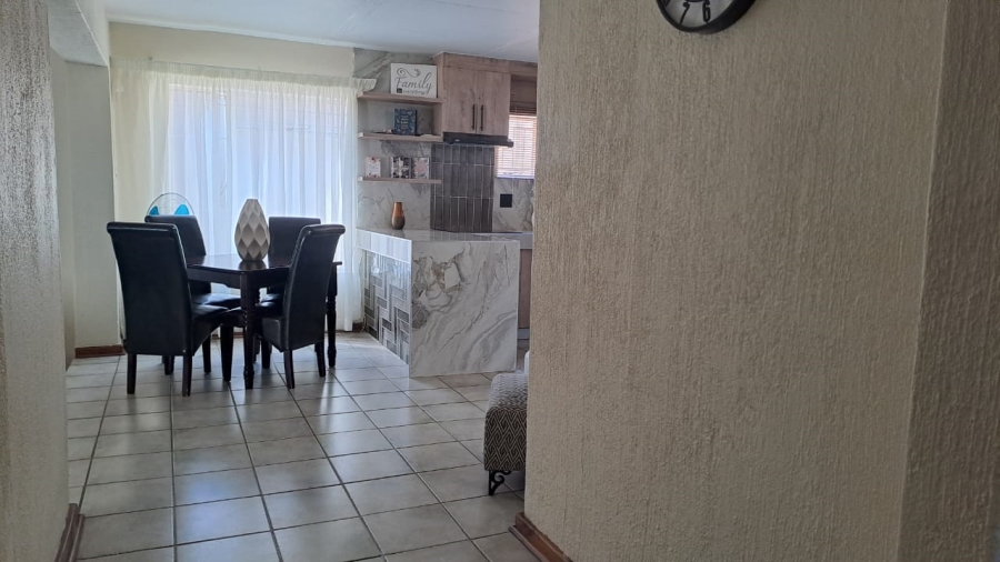 To Let 2 Bedroom Property for Rent in Steiltes Mpumalanga