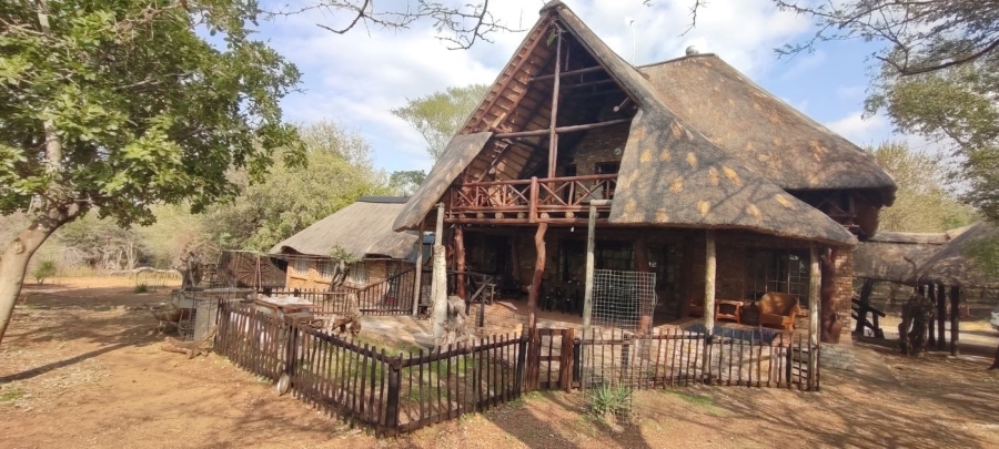 4 Bedroom Property for Sale in Marloth Park Mpumalanga