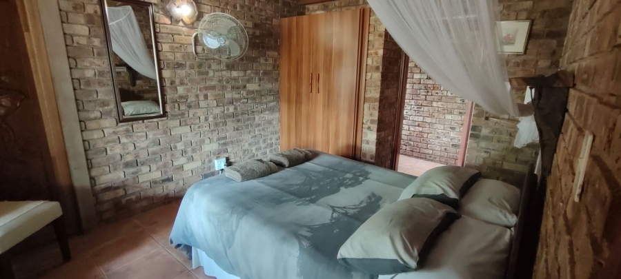 4 Bedroom Property for Sale in Marloth Park Mpumalanga