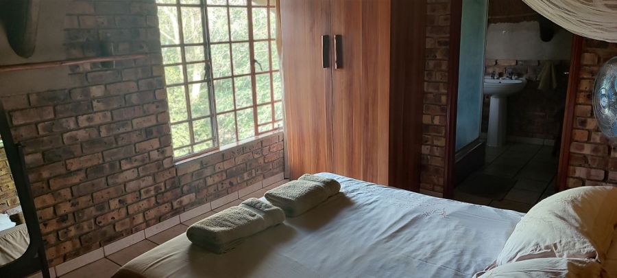 4 Bedroom Property for Sale in Marloth Park Mpumalanga