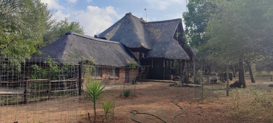 4 Bedroom Property for Sale in Marloth Park Mpumalanga