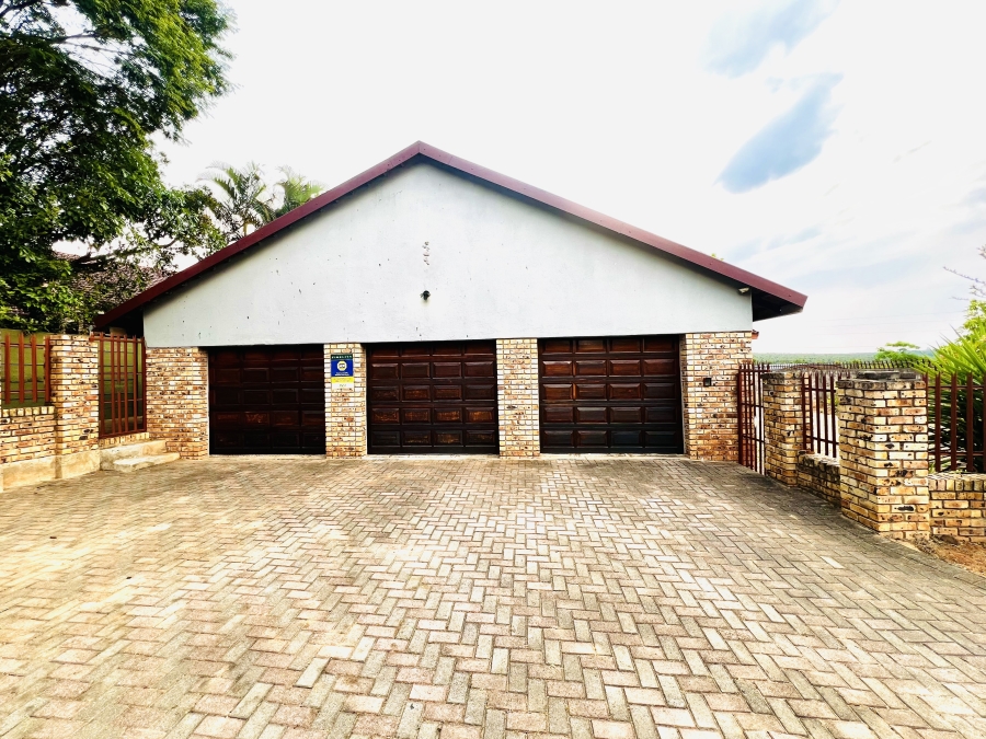 To Let 4 Bedroom Property for Rent in White River Ext 18 Mpumalanga