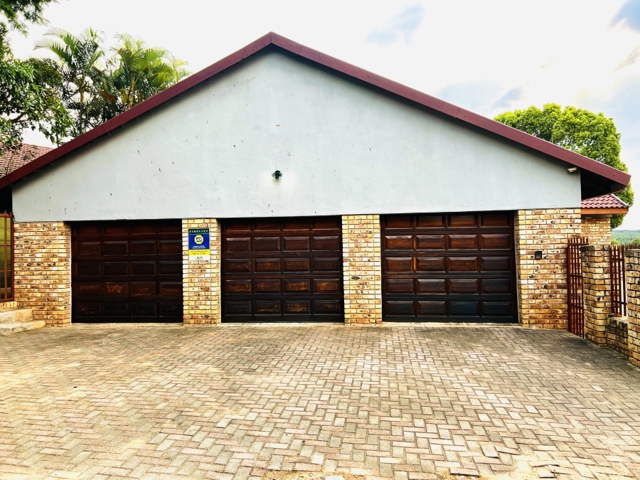 To Let 4 Bedroom Property for Rent in White River Ext 18 Mpumalanga