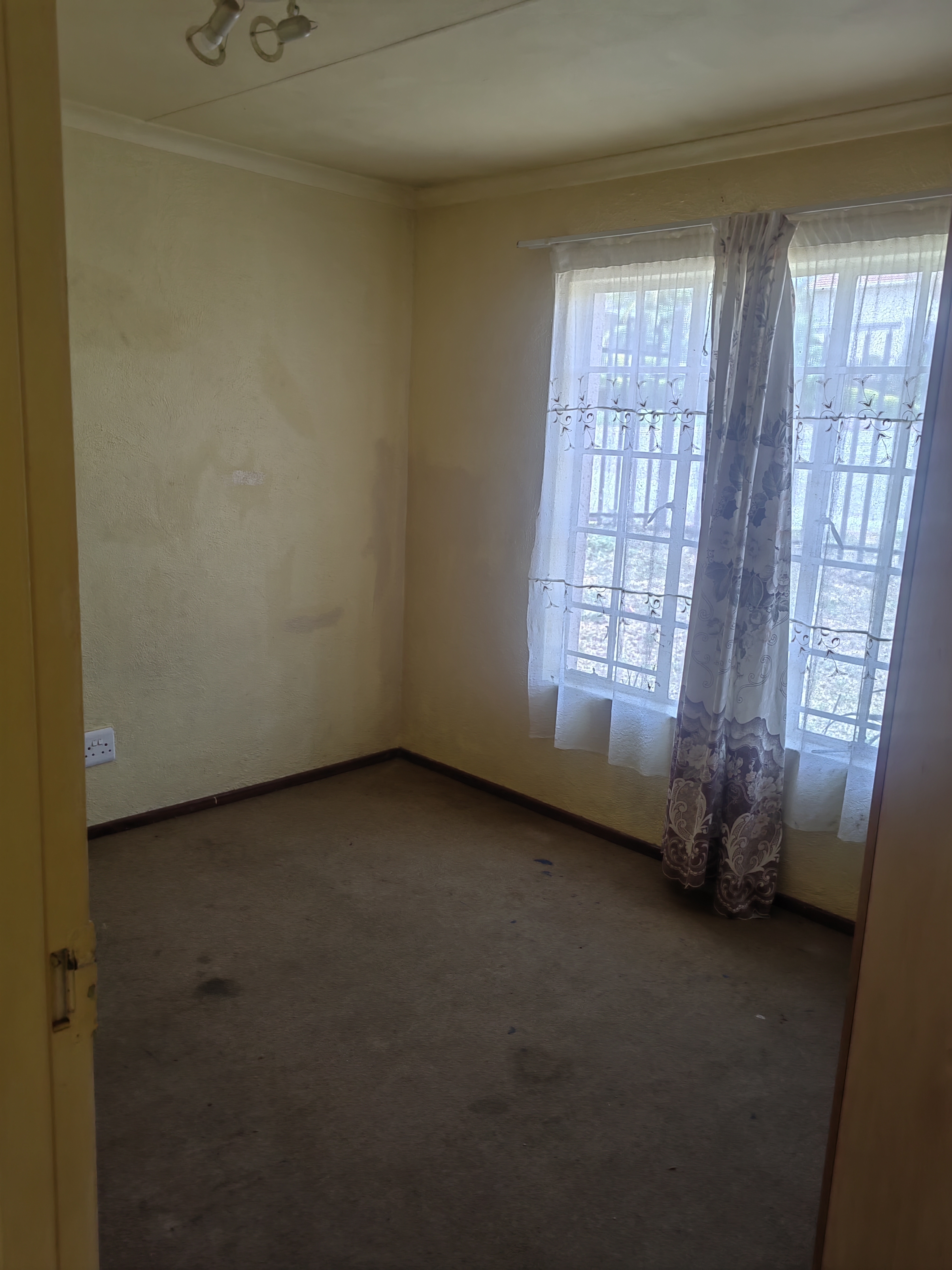 2 Bedroom Property for Sale in Stonehenge Mpumalanga