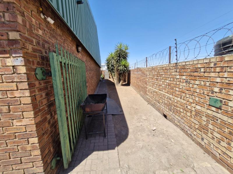 Commercial Property for Sale in Klipfontein Mpumalanga